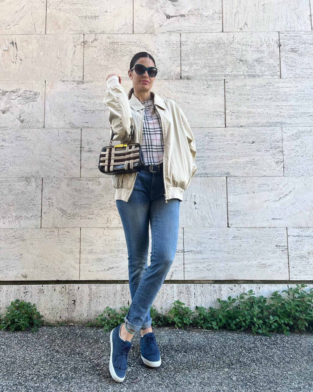 Instagram post from lepi_vintageshop. This post is in position 1.